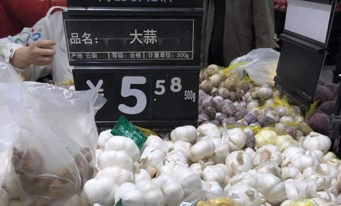 5ff6a1b6dc33f.jpg 02.jpg